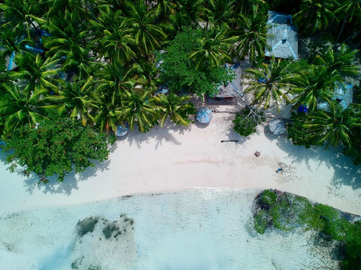 Blue Bay Divers Likupang Exterior foto